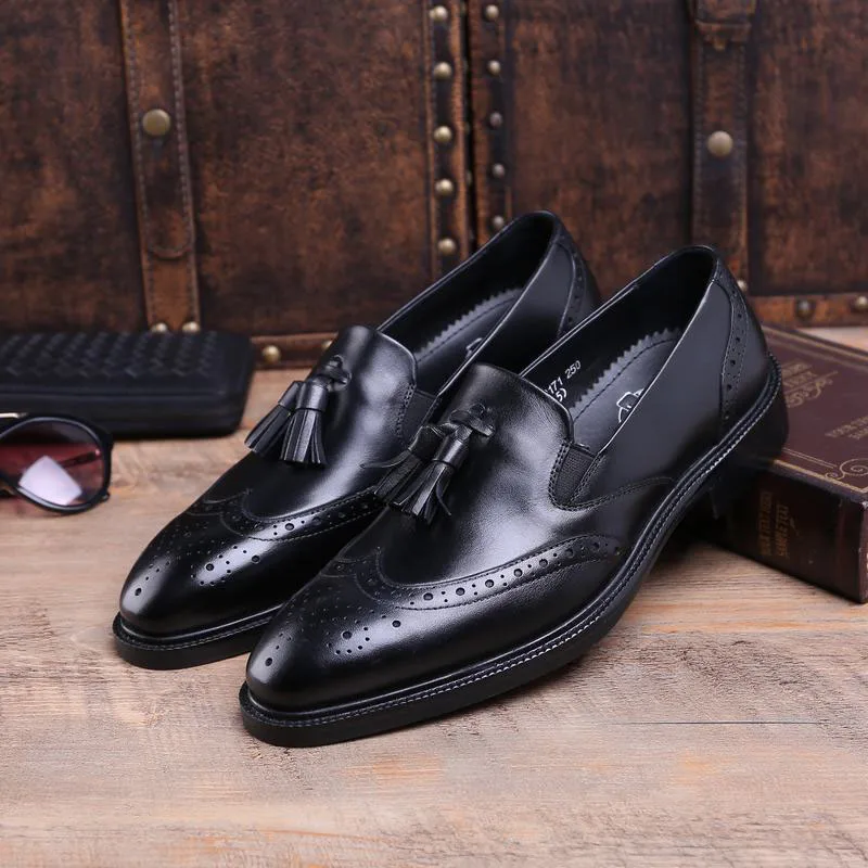Italian Tassel Business Formal Dress Shoes Men Genuine Leather Loafer Flats Office Brogue Oxford Shoes for Men B82
Italian Tassel Business Formal Dress Shoes Men Genuine Leather Loafer Flats Office Brogue Oxford Shoes for Men B82