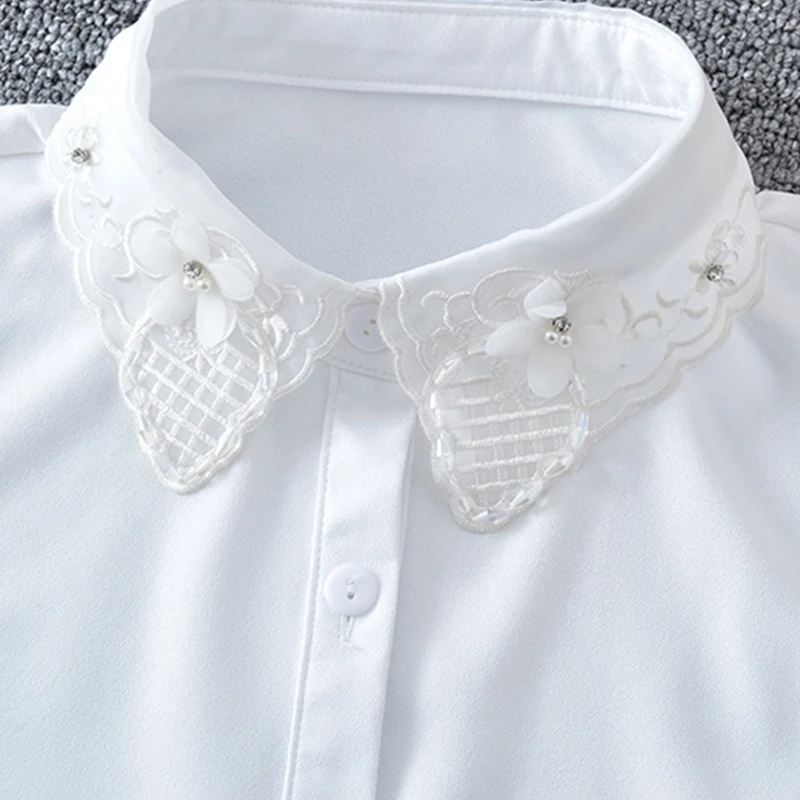 Women Embroidery Lace Chiffon White Lapel Half-Shirt Blouse Sweet Rhinestone Flower Beading Jewelry Fake Collar Dickey
Women Embroidery Lace Chiffon White Lapel Half-Shirt Blouse Sweet Rhinestone Flower Beading Jewelry Fake Collar Dickey