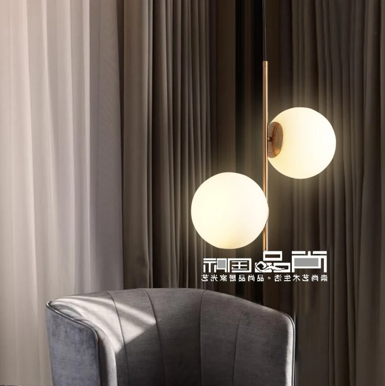 Светодиодный постмодерн скандинавские железные стеклянные пузыри дизайнерские светодиодные подвесные светильники для столовой кухни рес...
Светодиодный постмодерн скандинавские железные стеклянные пузыри дизайнерские светодиодные подвесные светильники для столовой кухни рес...