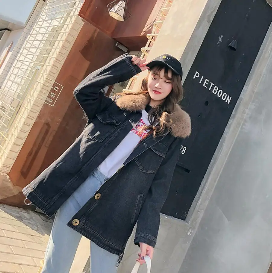 2020 Winter fur collar Jeans Jacket Women Long Parka Thicken Fleece Warm Coat Female Loose Denim Jacket Outerwear r1405
2020 Winter fur collar Jeans Jacket Women Long Parka Thicken Fleece Warm Coat Female Loose Denim Jacket Outerwear r1405
