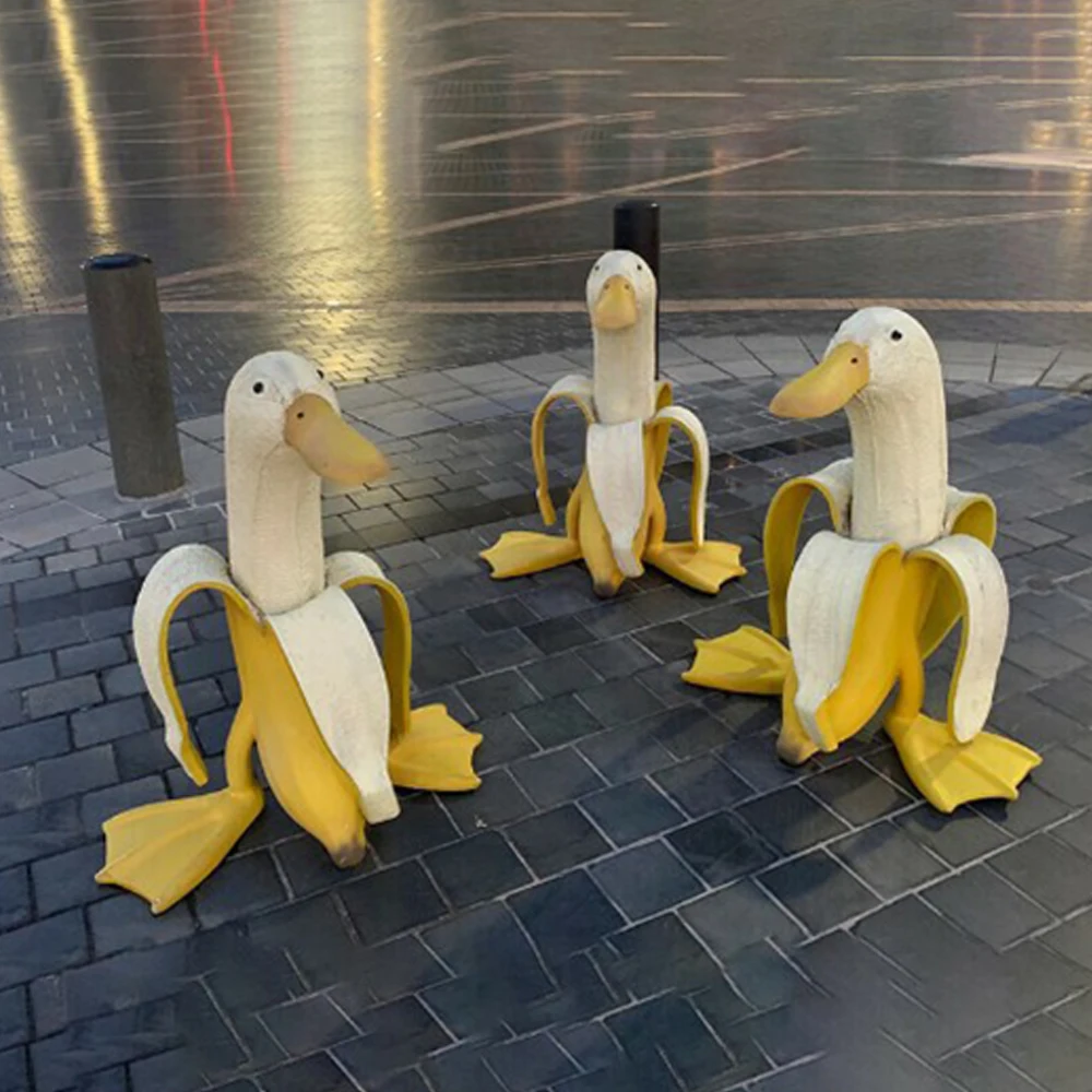 Art Banana Duck Creative Garden Decoration Sculptures Yard Garden Decor Vintage Ornament Home Statues Decoration Accessories
Art Banana Duck Creative Garden Decoration Sculptures Yard Garden Decor Vintage Ornament Home Statues Decoration Accessories