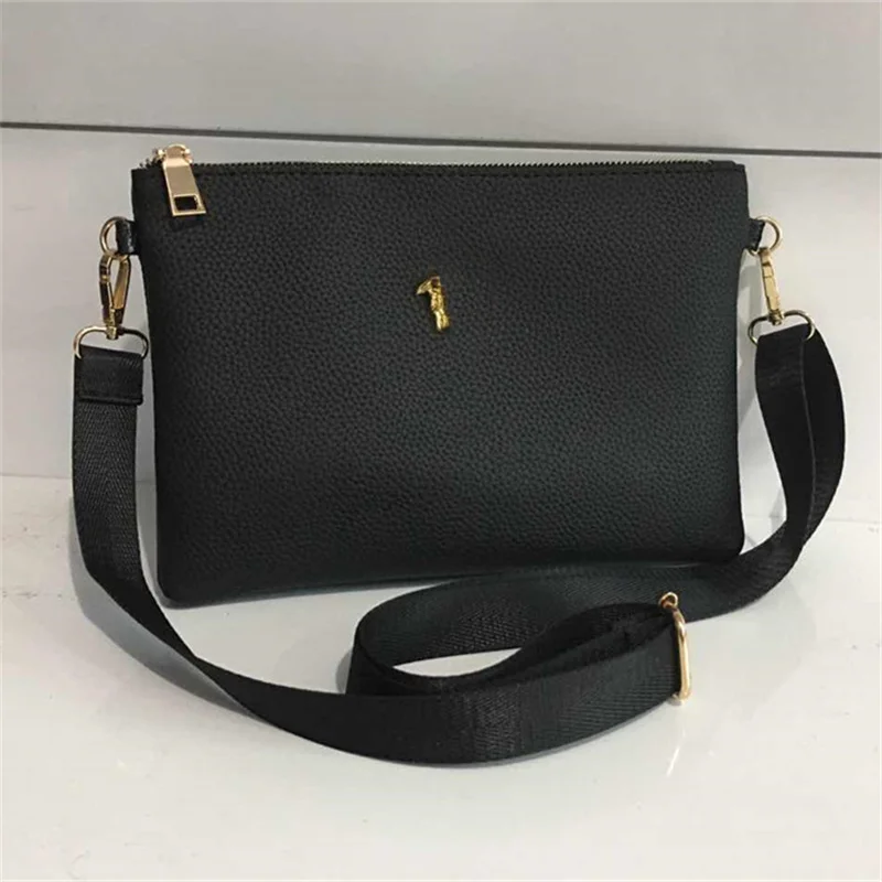 Medusa Mens Bag Waterproof Leather Male Clutch Can Be Shoulder Can Be Crossbody Bags Luxury Designer Men Shoulder Messenger Bag
Medusa Mens Bag Waterproof Leather Male Clutch Can Be Shoulder Can Be Crossbody Bags Luxury Designer Men Shoulder Messenger Bag