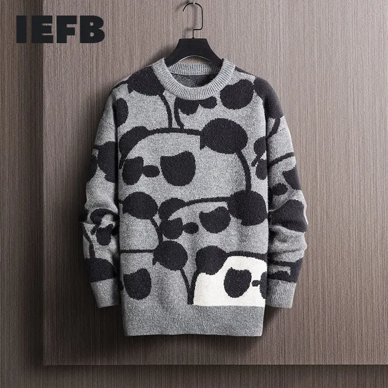 IEFB Men's Panda Cartoon Pullovers Casual 2021 Winter New Cute Vintage Loose Oversize Warm Knitted Sweater Round Neck Tops D0137 
IEFB Men's Panda Cartoon Pullovers Casual 2021 Winter New Cute Vintage Loose Oversize Warm Knitted Sweater Round Neck Tops D0137