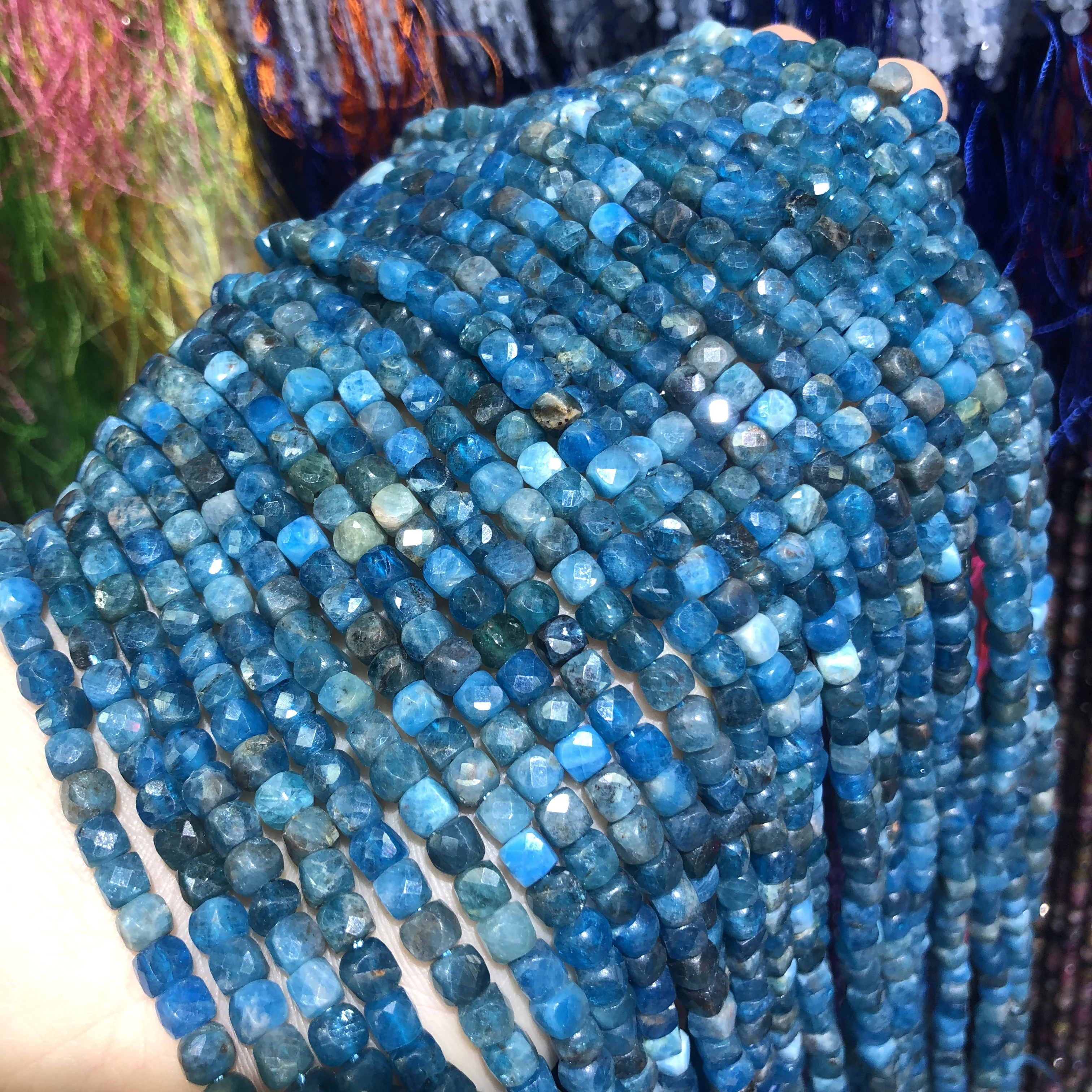 Faceted Beads Natural Stone Beads Blue Apatite Section Beads Fit jewelry Making DIY Necklace Bracelet Accessories Size 4x4mm
Faceted Beads Natural Stone Beads Blue Apatite Section Beads Fit jewelry Making DIY Necklace Bracelet Accessories Size 4x4mm