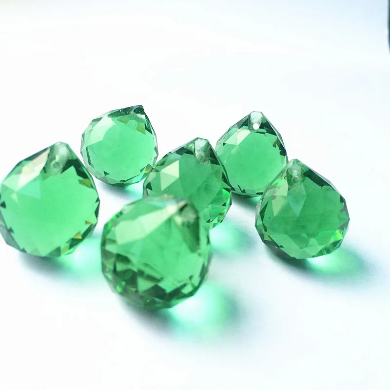 

Top Quality 24pcs 20mm Green Faceted Glass Crystal balls Chandelier Parts Lighting Balls Suncatcher Decoration Wedding Home hang
