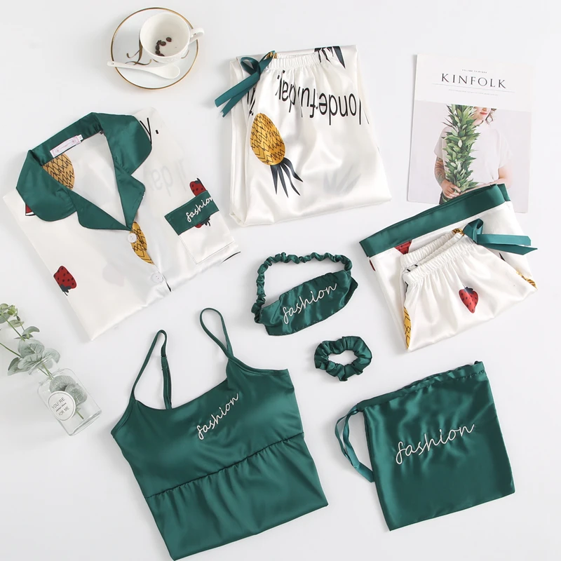 Пижама женская шелковая, с принтом и шортами, на лето/осень, 7 предметов 
Пижама женская шелковая, с принтом и шортами, на лето/осень, 7 предметов