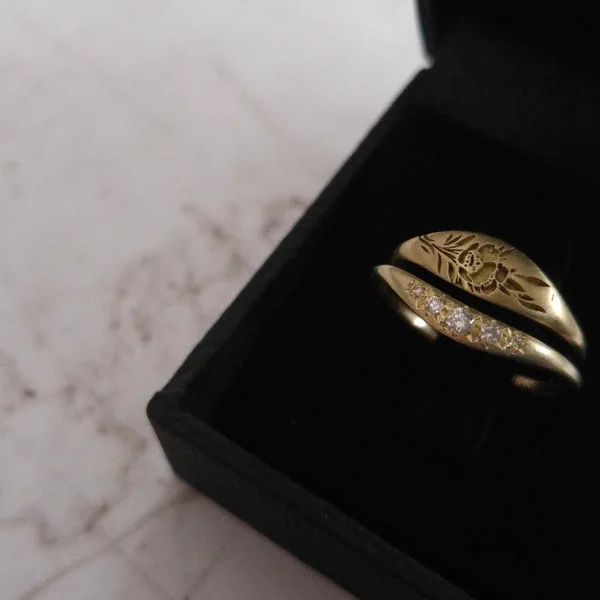 2021 New Wild Elegant Women Alloy Hollow Flower Ring Casual Engagement Wedding Party Plated Ring Jewelry Gift
2021 New Wild Elegant Women Alloy Hollow Flower Ring Casual Engagement Wedding Party Plated Ring Jewelry Gift
