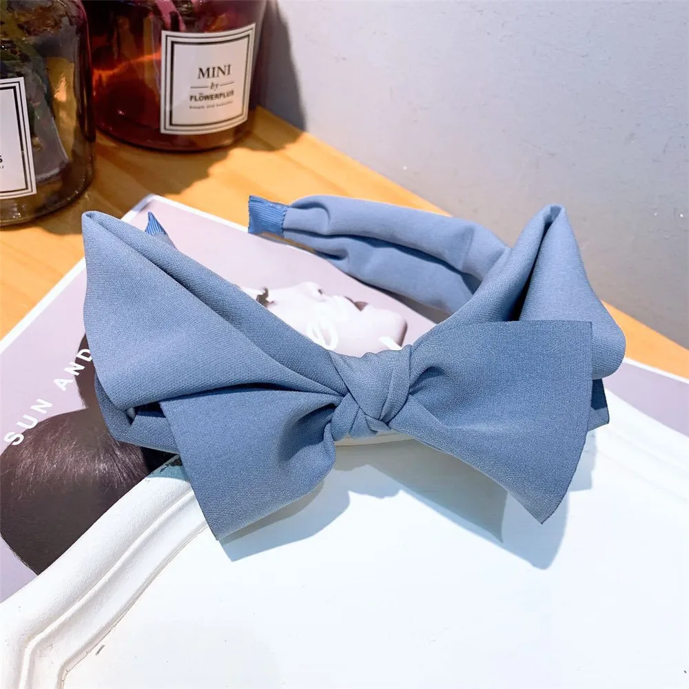 New Solid Color Bow-knot Hairband For Women Wide Side Hair Hoop Girls Non-slip Headband Headwear Simple Hair Accessories
New Solid Color Bow-knot Hairband For Women Wide Side Hair Hoop Girls Non-slip Headband Headwear Simple Hair Accessories