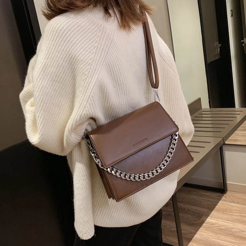 Fashion PU Leather Shoulder Bag Classic Soft Women Messenger Bag Luxury Handbags Designer New Women Handbag Travel Female
Fashion PU Leather Shoulder Bag Classic Soft Women Messenger Bag Luxury Handbags Designer New Women Handbag Travel Female