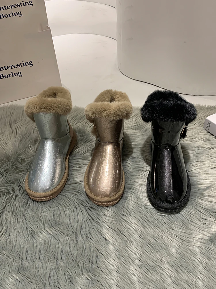Women's shoes snow boots plus velvet thickening 2020 new winter fashion non-slip waterproof cotton shoes ankle boots
Women's shoes snow boots plus velvet thickening 2020 new winter fashion non-slip waterproof cotton shoes ankle boots