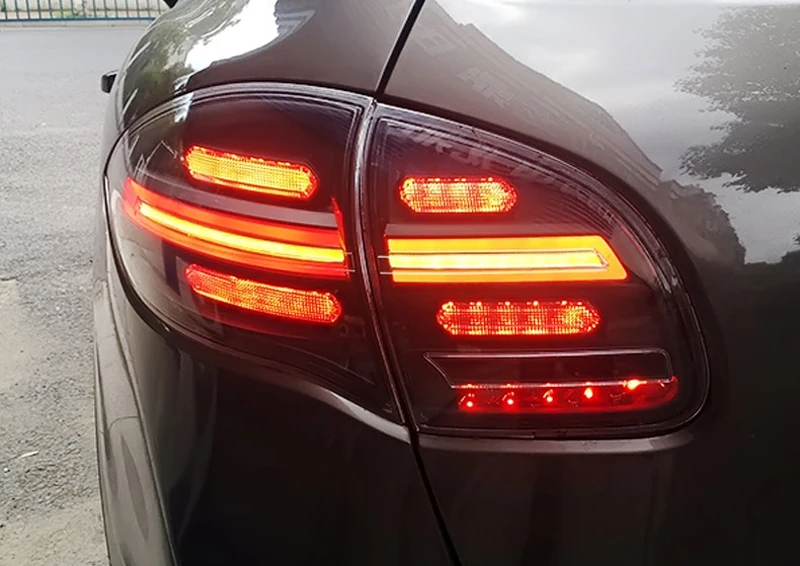 Задсветильник светодиодный фонарь темно-Красного цвета 2011-2014 SN для Porsche Для Cayenne
Задсветильник светодиодный фонарь темно-Красного цвета 2011-2014 SN для Porsche Для Cayenne