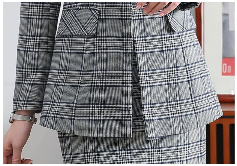 2020 Ladies New Fashion Professional Suit Female Plaid Small Suit Temperament Slim Suit Female Long Sleeve Cotton L481 
2020 Ladies New Fashion Professional Suit Female Plaid Small Suit Temperament Slim Suit Female Long Sleeve Cotton L481