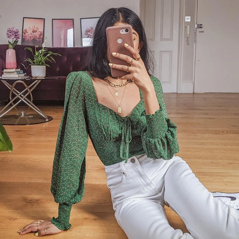 Women Summer Spring Long-sleeved Lace Tops Floral Print Women's Tshirt 2021 New Fashion Elegant Flower Red Green Tees Streetwear
Women Summer Spring Long-sleeved Lace Tops Floral Print Women's Tshirt 2021 New Fashion Elegant Flower Red Green Tees Streetwear