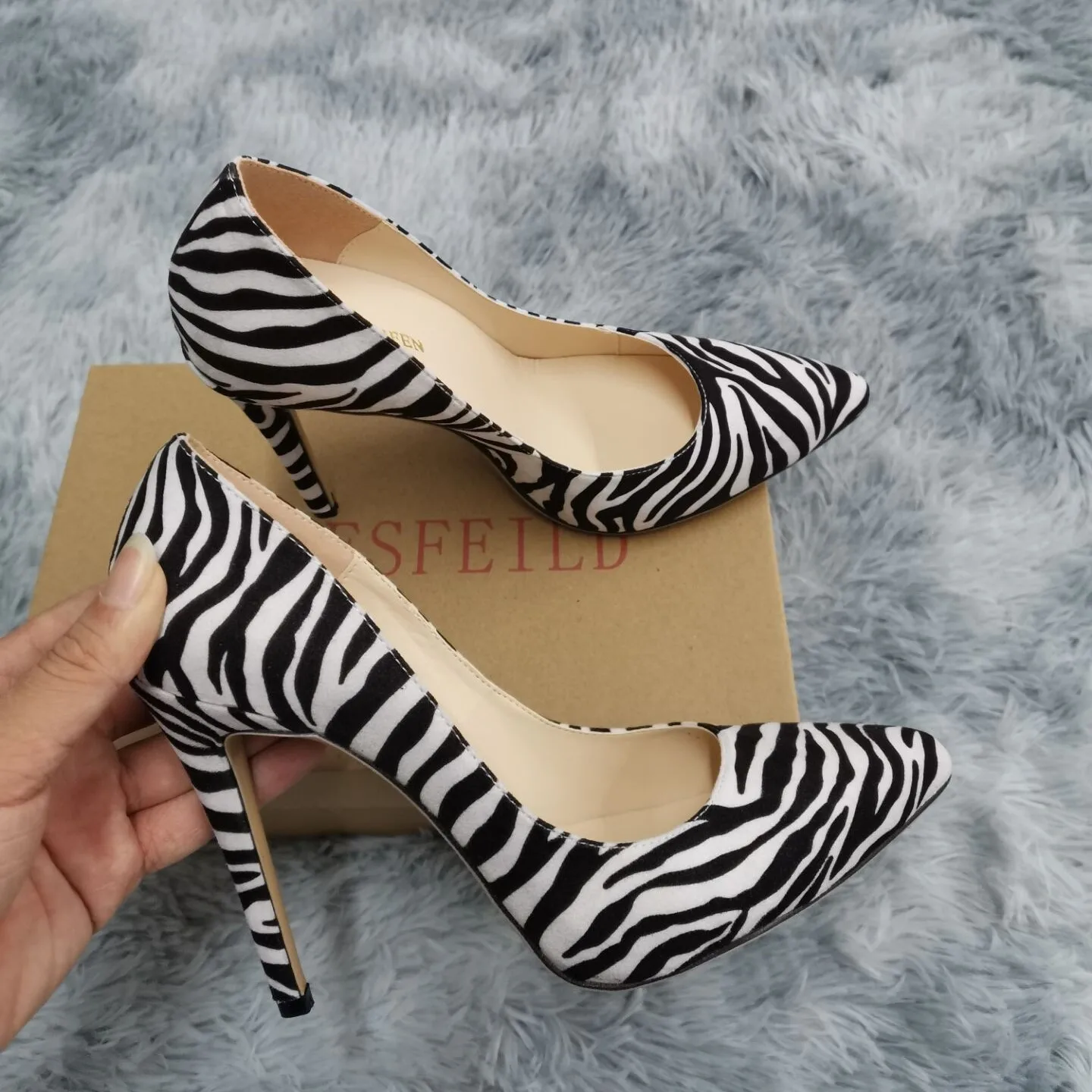

Women Pumps Classic Sexy 11cm 9cm 5cm Pointed Toes Heigh Heels White Zebra Pattern Leather Pumps Party Dress Wedding Shoes
