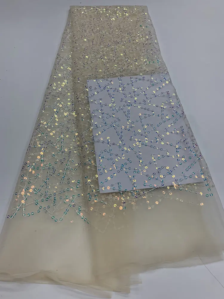 JFN03 White embroidered tulle lace fabric with sequins,good looking African net lace fabric for lady dress
JFN03 White embroidered tulle lace fabric with sequins,good looking African net lace fabric for lady dress