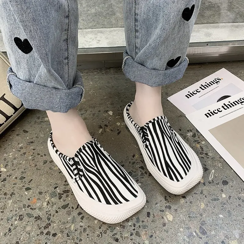 Women's Flip Flops Fashion All-match Leopard Half Slippers Adult Comfortable Leisure Women's Shoes Zapatillas Mujer Flat with
Women's Flip Flops Fashion All-match Leopard Half Slippers Adult Comfortable Leisure Women's Shoes Zapatillas Mujer Flat with