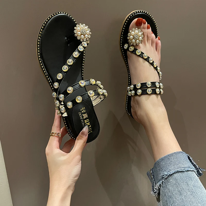 On A Wedge Shoes Woman 2021 Female Slippers String Bead Med Luxury Slides New Flat Designer Summer Rome PU Rubber Fashion 
On A Wedge Shoes Woman 2021 Female Slippers String Bead Med Luxury Slides New Flat Designer Summer Rome PU Rubber Fashion