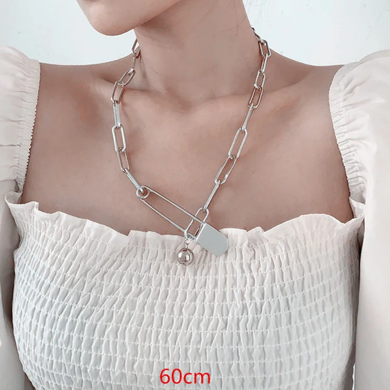 Kshmir2020 Zipper Necklace Hip Hop Punk Choker Retro Metal Female Clavicle Chain Pendant Necklaces Link Chain Women Vintage
Kshmir2020 Zipper Necklace Hip Hop Punk Choker Retro Metal Female Clavicle Chain Pendant Necklaces Link Chain Women Vintage