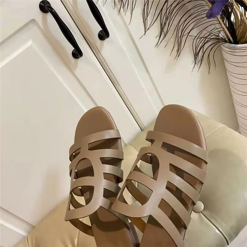 2021 Clear Jelly Shoes Flats Heel Cut-outs Women Sandals Real Leather Causal Beach Shoes Luxury Brand Sandalias Para Damas
2021 Clear Jelly Shoes Flats Heel Cut-outs Women Sandals Real Leather Causal Beach Shoes Luxury Brand Sandalias Para Damas