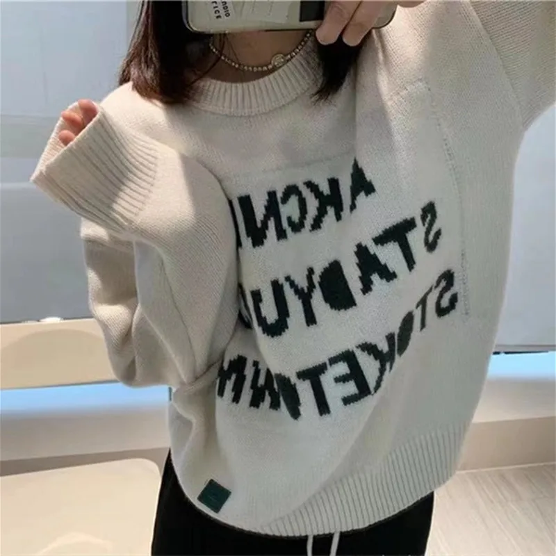 Women and Men Jumper O-neck Letter Smiley Casual Wool Long Sleeve Unisex Sweater Autumn 2021
Women and Men Jumper O-neck Letter Smiley Casual Wool Long Sleeve Unisex Sweater Autumn 2021