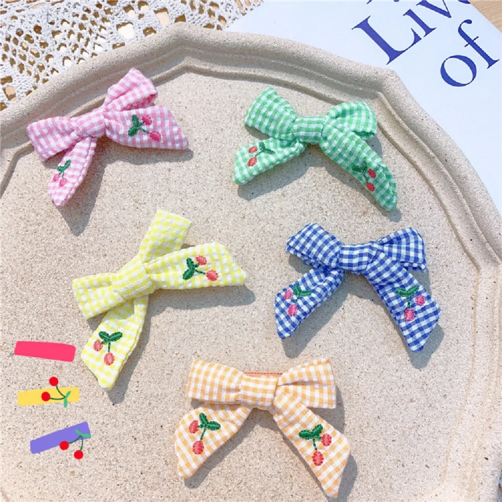 2020 Spring New Korea Simple Personality Embroidery Cherry Bow Duckbill Clip Fashion Girl Princess Duckbill Clip Hair Accessorie
2020 Spring New Korea Simple Personality Embroidery Cherry Bow Duckbill Clip Fashion Girl Princess Duckbill Clip Hair Accessorie