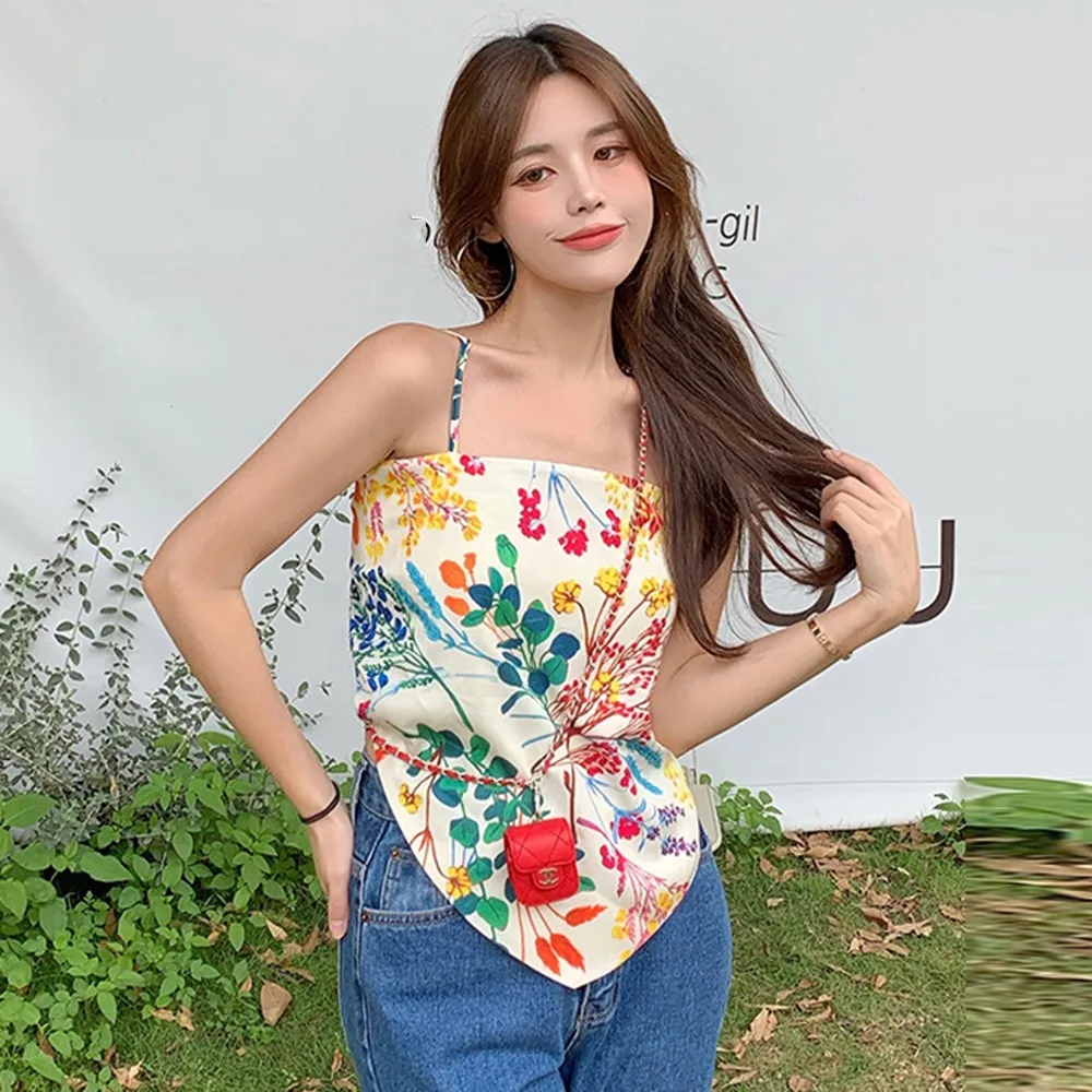 2021Summer Women Vest Print Camisole Tank Top Square Scarf Sleeveless Sling Crop Top Sexy Backless Camisole Tank
2021Summer Women Vest Print Camisole Tank Top Square Scarf Sleeveless Sling Crop Top Sexy Backless Camisole Tank