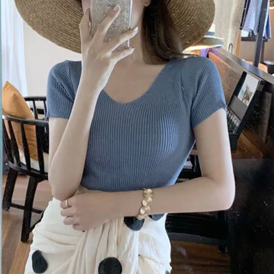 2021 new fashion T-shirt Solid color womens summer slim 
2021 new fashion T-shirt Solid color womens summer slim