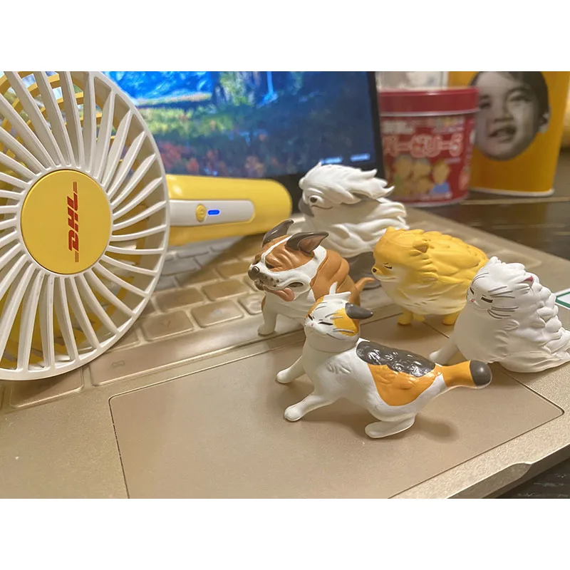 Animals in The Wind Gashapon Toys Bulldog Pomeranian Three Felinae Persian Cat Creative Action Figure Model Ornament Toys
Animals in The Wind Gashapon Toys Bulldog Pomeranian Three Felinae Persian Cat Creative Action Figure Model Ornament Toys