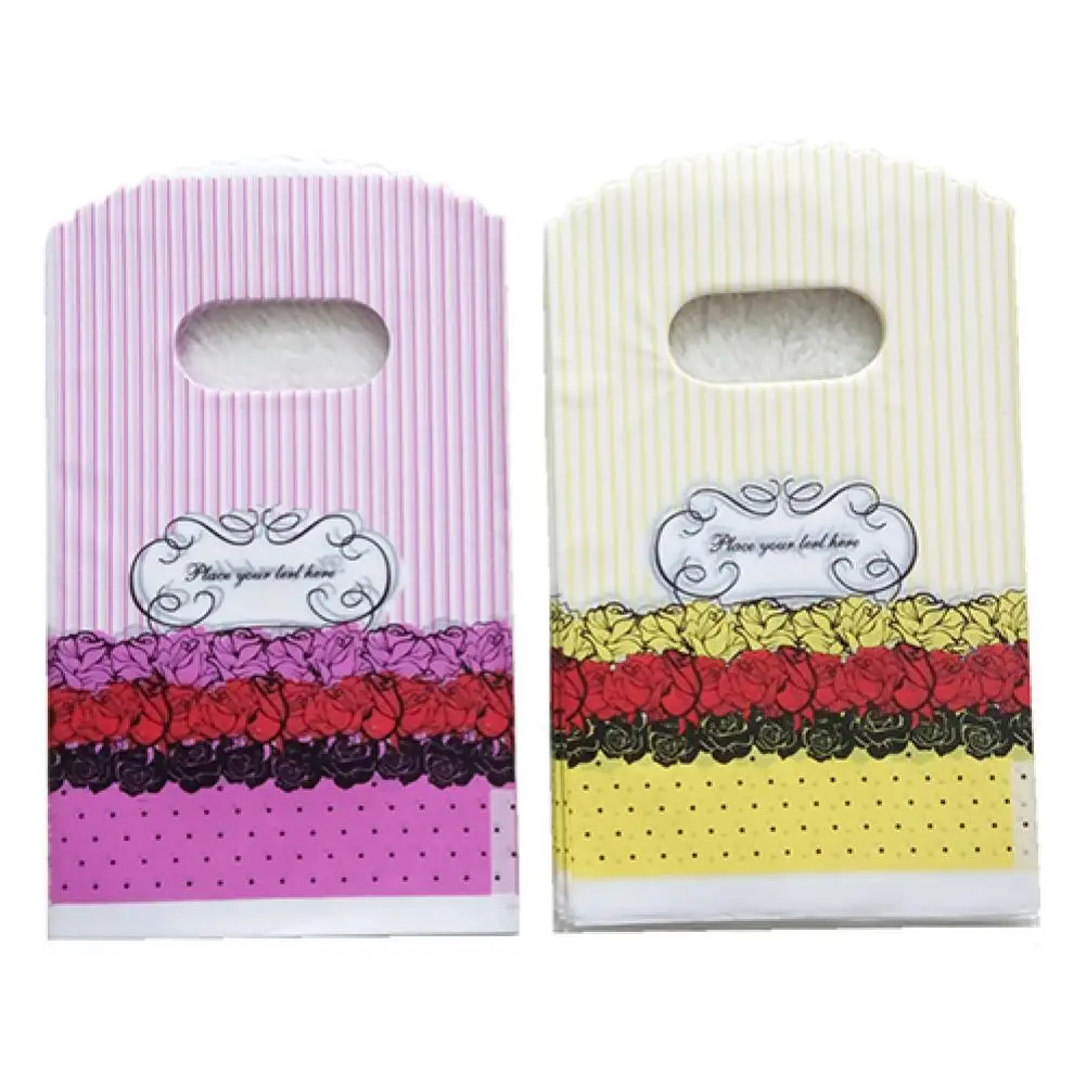 50Pcs Candy Pouch Lightweight Cartoon Pattern Mini Colorful Pattern Candy Container for Christmas
50Pcs Candy Pouch Lightweight Cartoon Pattern Mini Colorful Pattern Candy Container for Christmas