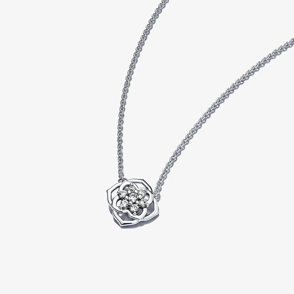 New Fashion Pan-Style S925 Sterling Silver Necklace Rose Petal Pendant Clavicle Chain Women Jewelry Charmsy Chain Necklace
New Fashion Pan-Style S925 Sterling Silver Necklace Rose Petal Pendant Clavicle Chain Women Jewelry Charmsy Chain Necklace