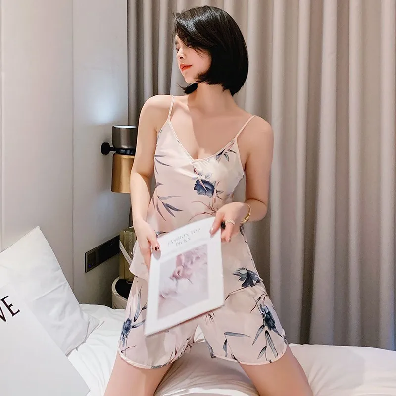 Sexy Women Sleepwear Intimate Lingerie Satin 2PCS Strap Top&Shorts Print Pajamas Suit Nightwear Silky Home Clothes Pyjamas
Sexy Women Sleepwear Intimate Lingerie Satin 2PCS Strap Top&Shorts Print Pajamas Suit Nightwear Silky Home Clothes Pyjamas