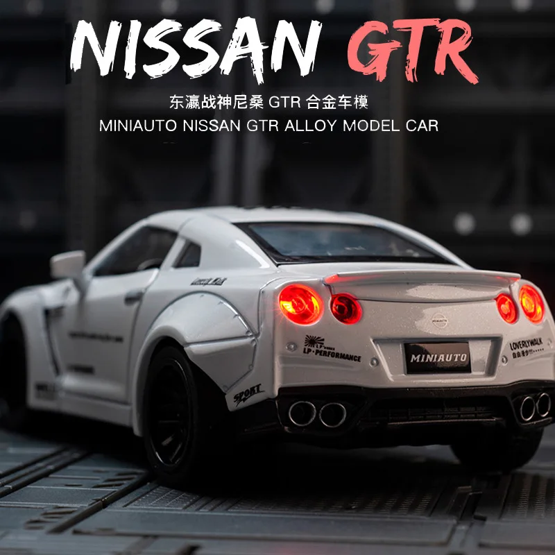 1:32 Nissan GTR брелок для автомобильных ключей, модель со звуком и светильник тянуть обратно имитационная модель автомобиля детская игрушка автомобиль в подарок
1:32 Nissan GTR брелок для автомобильных ключей, модель со звуком и светильник тянуть обратно имитационная модель автомобиля детская игрушка автомобиль в подарок
