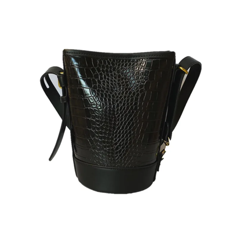 Advanced Women's Bag 2020 New Trend Women's Bag Foreign Style Fashion Bucket Bag Crocodile Texture Messenger Bag
Advanced Women's Bag 2020 New Trend Women's Bag Foreign Style Fashion Bucket Bag Crocodile Texture Messenger Bag
