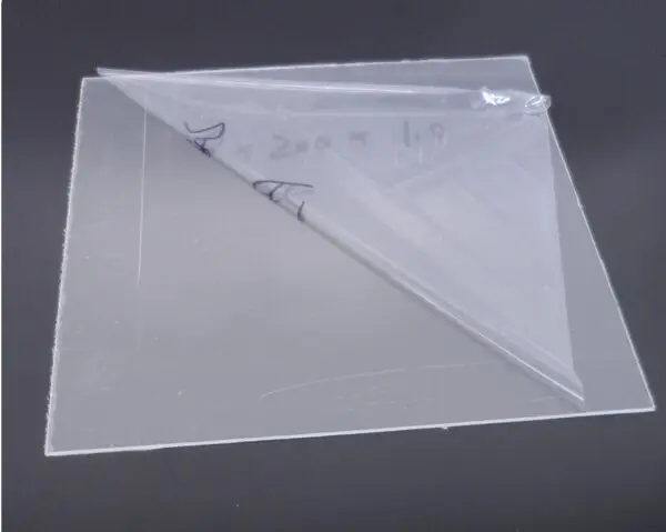 Plastic plate glass transparent plate PC DIY model car glass sand table model 200*200*0.5MM
Plastic plate glass transparent plate PC DIY model car glass sand table model 200*200*0.5MM