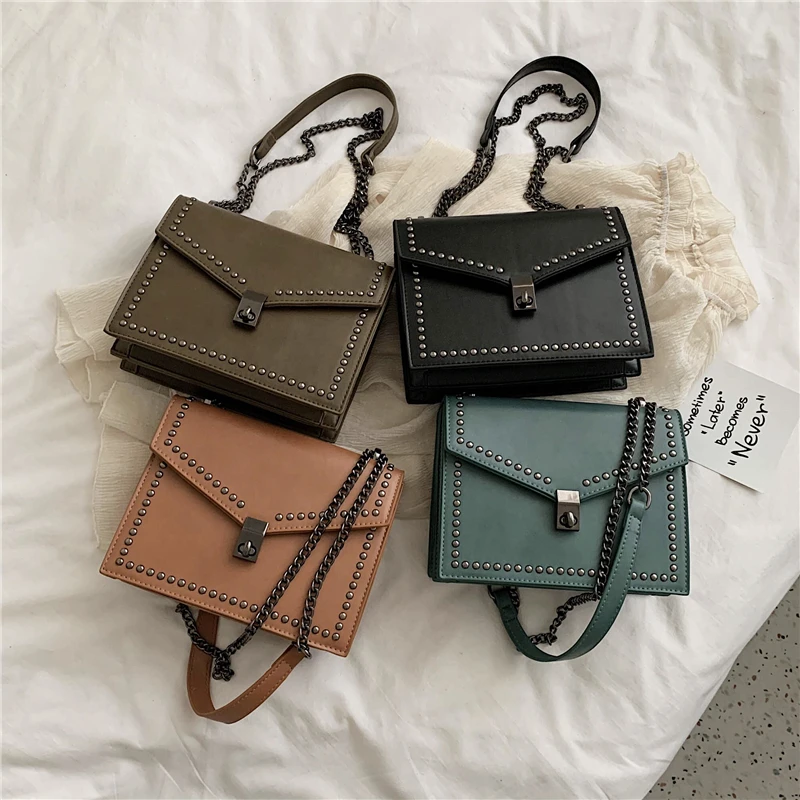 Luxury ladies shoulder bag Chain wicker nail decoration clutch bag Fashion handbags for women 2020 Womens Crossbody daily Bags
Luxury ladies shoulder bag Chain wicker nail decoration clutch bag Fashion handbags for women 2020 Womens Crossbody daily Bags