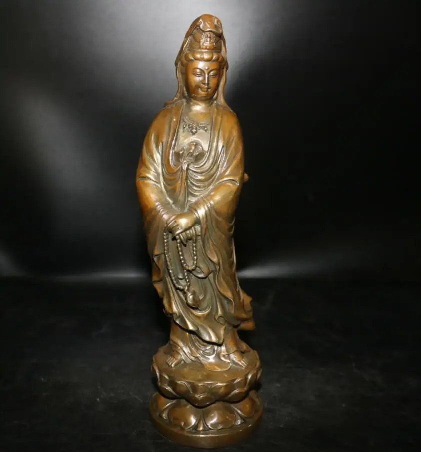 Старинная латунная статуя Гуаньинь Будда Бодхисаттва 
Старинная латунная статуя Гуаньинь Будда Бодхисаттва