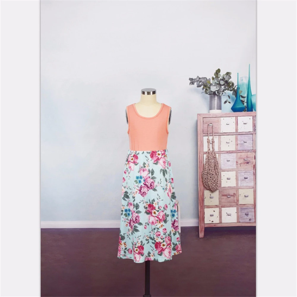 Family Matching Mother Daughter Dresses Summer Floral Printed Long Dress Mommy And Me Clothes Mom And Daughter Sleeveless Dress
Family Matching Mother Daughter Dresses Summer Floral Printed Long Dress Mommy And Me Clothes Mom And Daughter Sleeveless Dress