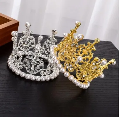 Pearl Crystal Crown Mini Crown Crystal Pearl Topper Tiara Hair Ornaments Ornament Princess Wedding Birthday Baking Cake
Pearl Crystal Crown Mini Crown Crystal Pearl Topper Tiara Hair Ornaments Ornament Princess Wedding Birthday Baking Cake