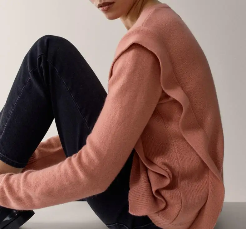 Women Sweater 2021 Autumn Side Detail Design Buttoned Cardigan Wool Sweater
Women Sweater 2021 Autumn Side Detail Design Buttoned Cardigan Wool Sweater