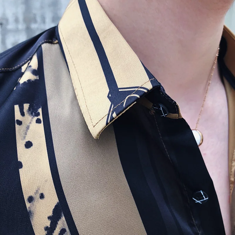 Men Striped Short Sleeve Shirt 2020 New Men's Fashion Gilt Short Sleeve Slim Shirt Stylist Nightclub British Short Sleeve Shirt
Men Striped Short Sleeve Shirt 2020 New Men's Fashion Gilt Short Sleeve Slim Shirt Stylist Nightclub British Short Sleeve Shirt