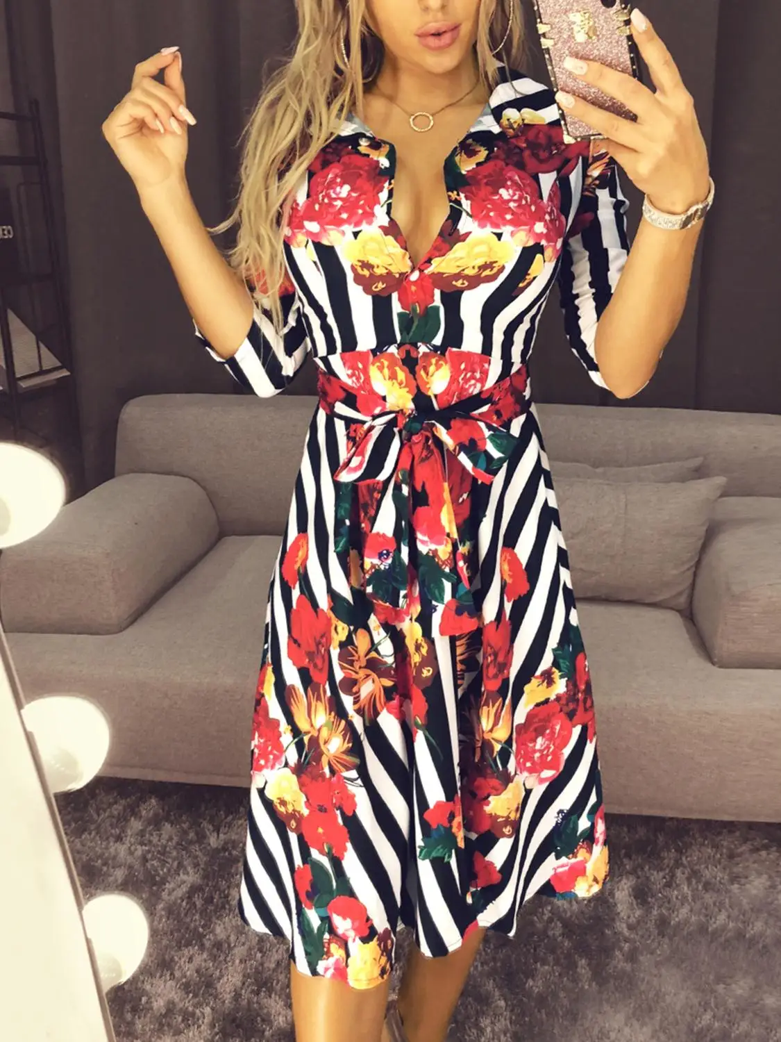 Ninimour Women Elegant Fashion OL Workwear Formal Gown Midi Party Dress Stylish Floral & Striped Print Half Sleeve Shirt Dress
Ninimour Women Elegant Fashion OL Workwear Formal Gown Midi Party Dress Stylish Floral & Striped Print Half Sleeve Shirt Dress