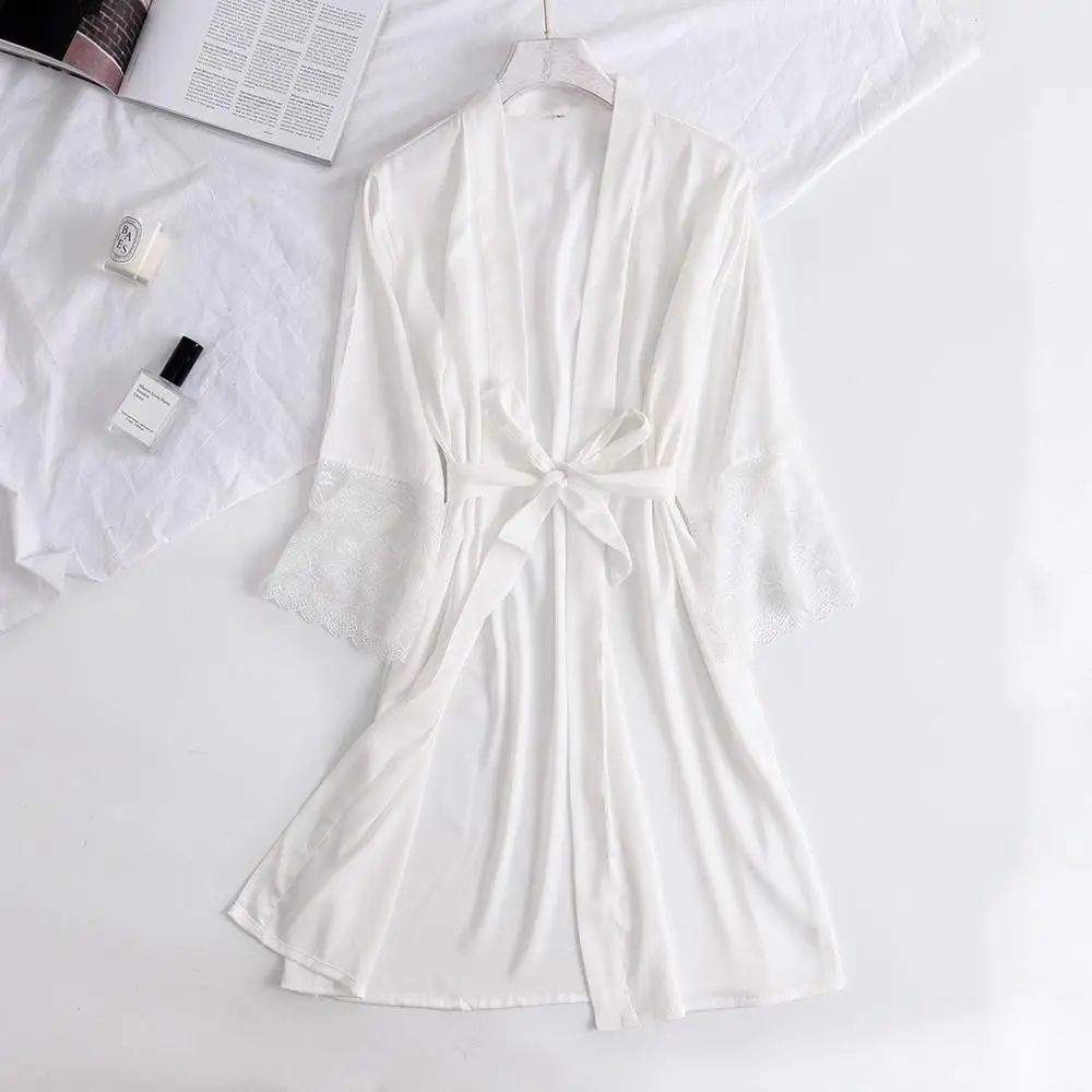 Women Summer Lace Robe Nightwear Sexy V-neck Comfortable Nightgowns Satin Lounge Elegant Noble Bathrobe Sleepwear Nightwear
Women Summer Lace Robe Nightwear Sexy V-neck Comfortable Nightgowns Satin Lounge Elegant Noble Bathrobe Sleepwear Nightwear