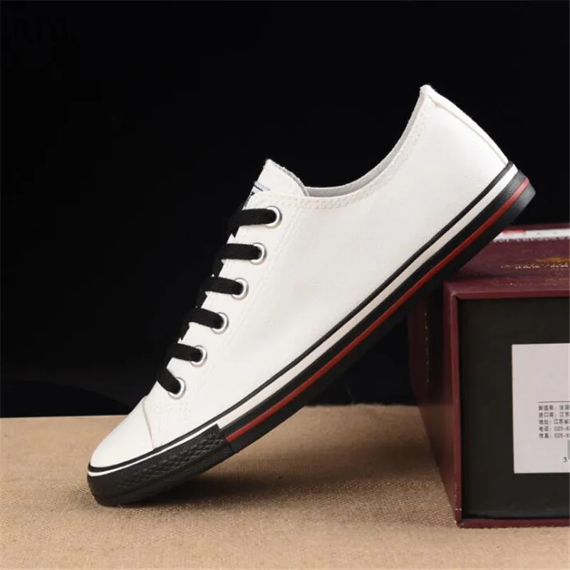 Hot Spring and Autumn Fashion Men's Canvas Shoes Low-top Men's Casual Shoes Breathable Men's Lace-up Sneakers Student Flat Shoes
Hot Spring and Autumn Fashion Men's Canvas Shoes Low-top Men's Casual Shoes Breathable Men's Lace-up Sneakers Student Flat Shoes