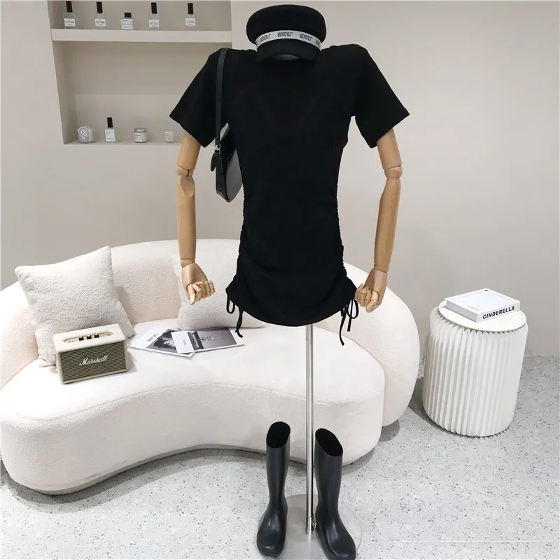 Women's Spring Summer 2021 Niche Design Fashion Lace Stitching Round Neck Fake Two Pieces Dress 
Women's Spring Summer 2021 Niche Design Fashion Lace Stitching Round Neck Fake Two Pieces Dress