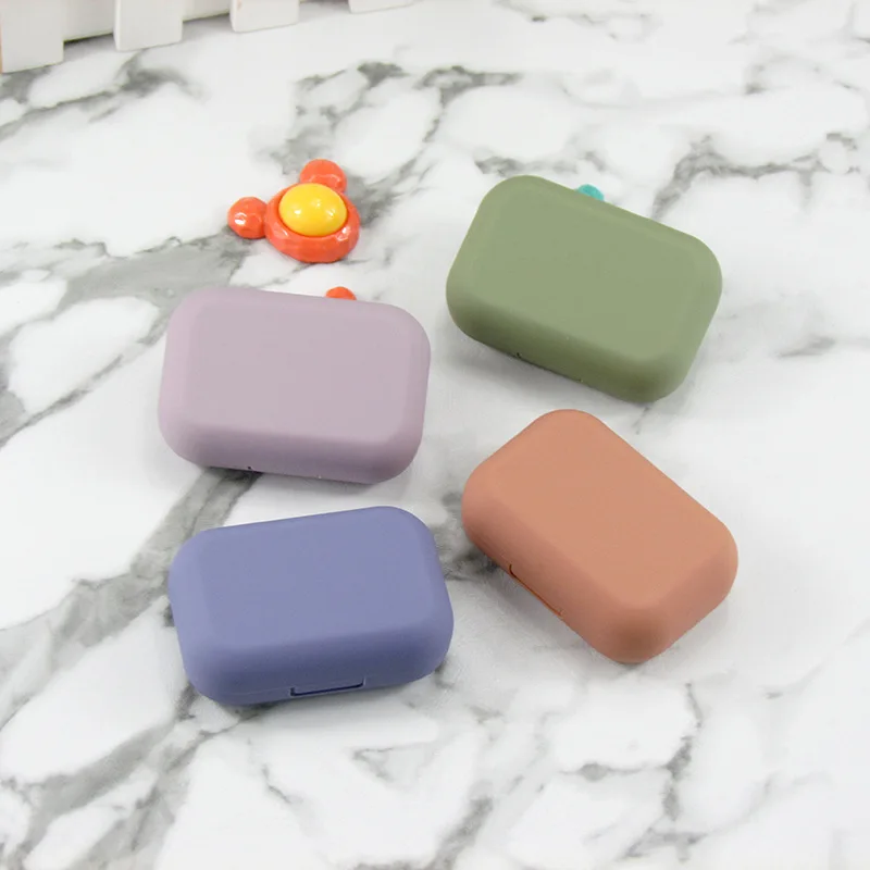 1PC Lovely Travel Kit Pocket Mini Contact Lens Case Travel Kit Easy Carry Mirror Lenses Box Container Storage Box Organizer 
1PC Lovely Travel Kit Pocket Mini Contact Lens Case Travel Kit Easy Carry Mirror Lenses Box Container Storage Box Organizer
