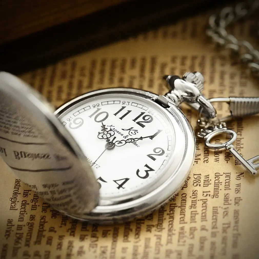 KS Brand Vintage Silver Smooth Case White Dial Analog Quartz Relogio Key Long Chain Pendant Men Pocket Watch Jewelry Gift/KSP001
KS Brand Vintage Silver Smooth Case White Dial Analog Quartz Relogio Key Long Chain Pendant Men Pocket Watch Jewelry Gift/KSP001