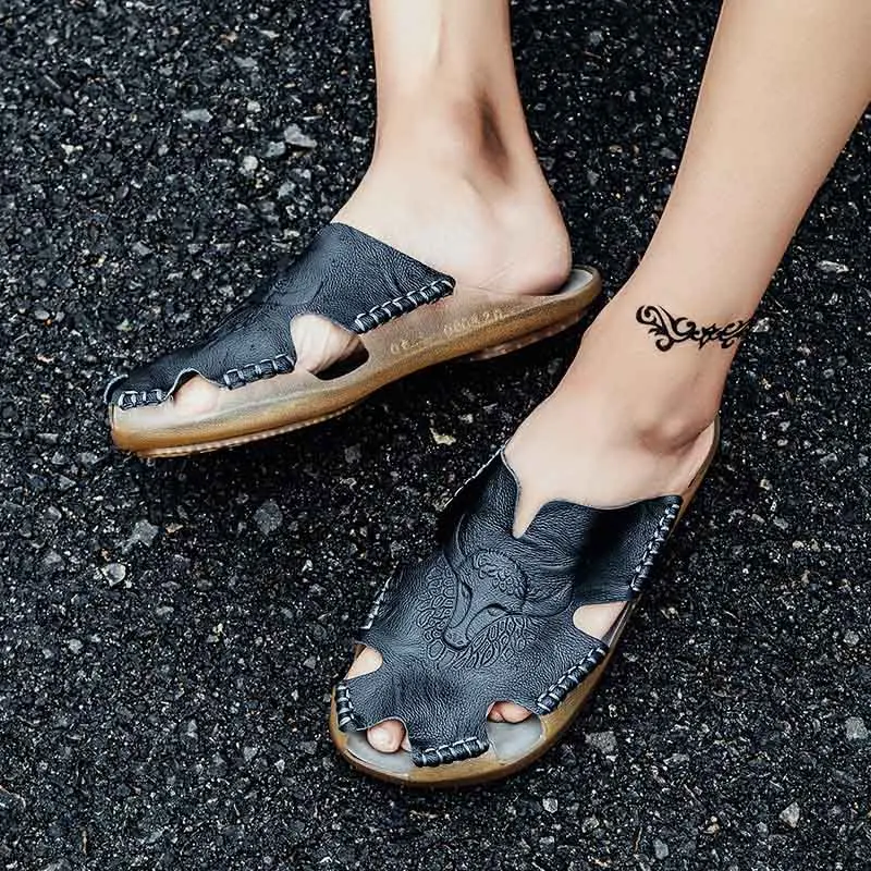New Men's Shoes Summer Men's Slippers Soft Leather Men Slippers Comfortable Flats Man Slippers Outdoor Men Beach Slippers
New Men's Shoes Summer Men's Slippers Soft Leather Men Slippers Comfortable Flats Man Slippers Outdoor Men Beach Slippers