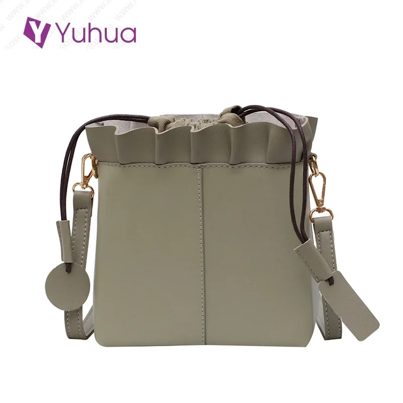 Yuhua, 2020 новые модные сумки, повседневная простая Корейская версия сумка-мешок, трендовая женская сумка-мессенджер, винтажная женская сумка ч...
Yuhua, 2020 новые модные сумки, повседневная простая Корейская версия сумка-мешок, трендовая женская сумка-мессенджер, винтажная женская сумка ч...