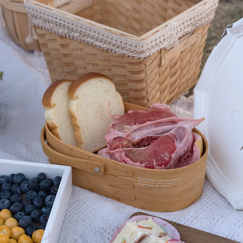 Wood Picnic Baskets Fruit Dessert Bread Donuts Food Holder for Home Baking Bakeware Christmas Table Flower Display Basket
Wood Picnic Baskets Fruit Dessert Bread Donuts Food Holder for Home Baking Bakeware Christmas Table Flower Display Basket