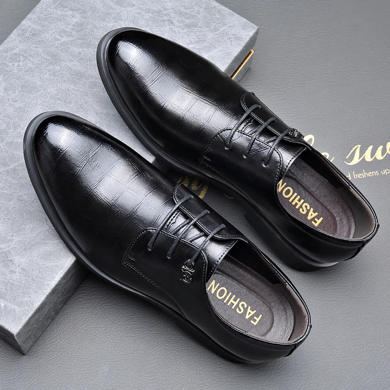 New Stylish Men Party Leather Shoes Round Toe Lace-up Skid-proof Soft Sole Comfortable Casual Business Men Dress Shoes 38-44
New Stylish Men Party Leather Shoes Round Toe Lace-up Skid-proof Soft Sole Comfortable Casual Business Men Dress Shoes 38-44